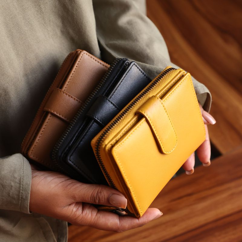 Women's Leather Wallet – The Vault Slim Zip Button Closure