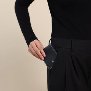 Vertical Bifold Wallet Black
