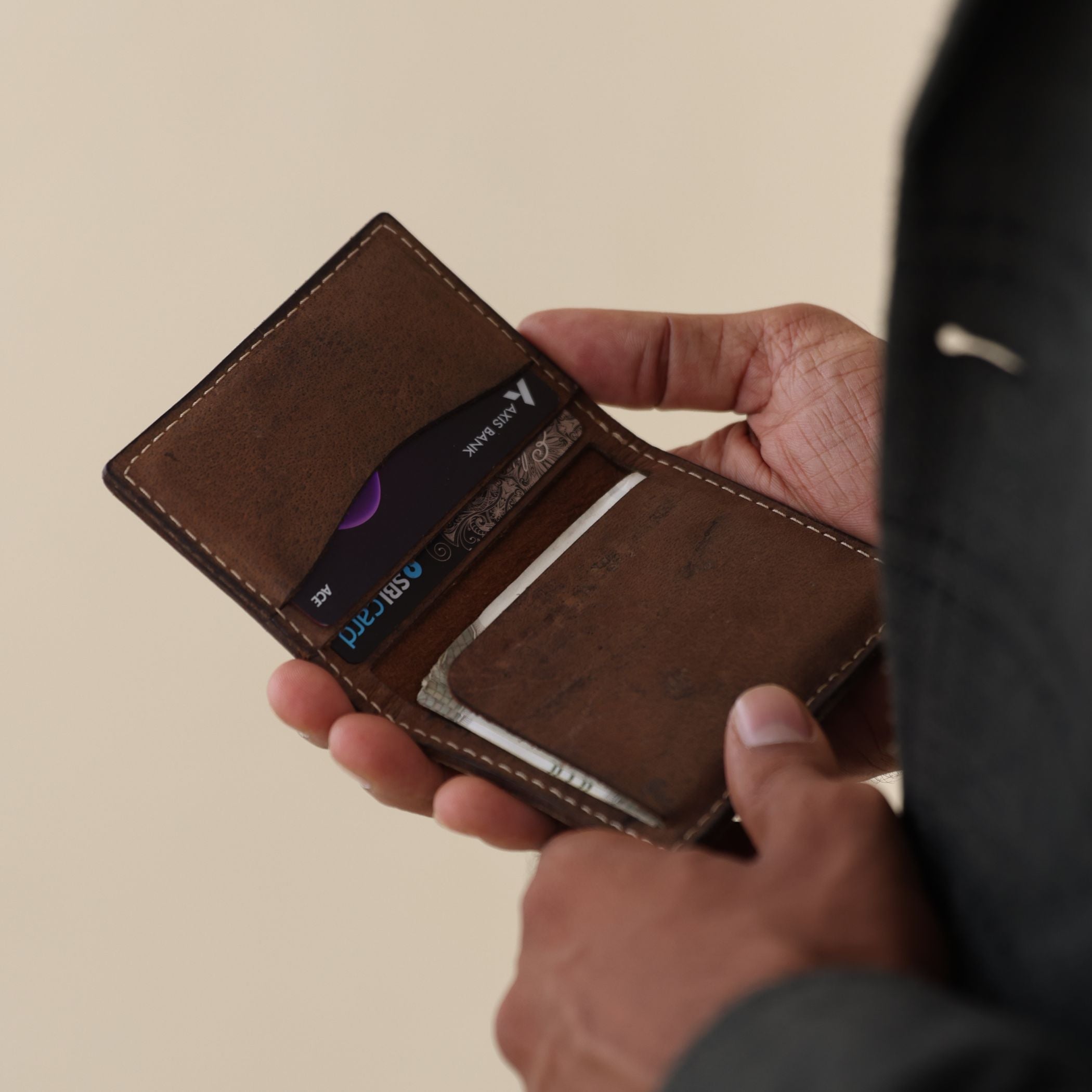 Slim Bifold Card & Cash Wallet - Dpotli